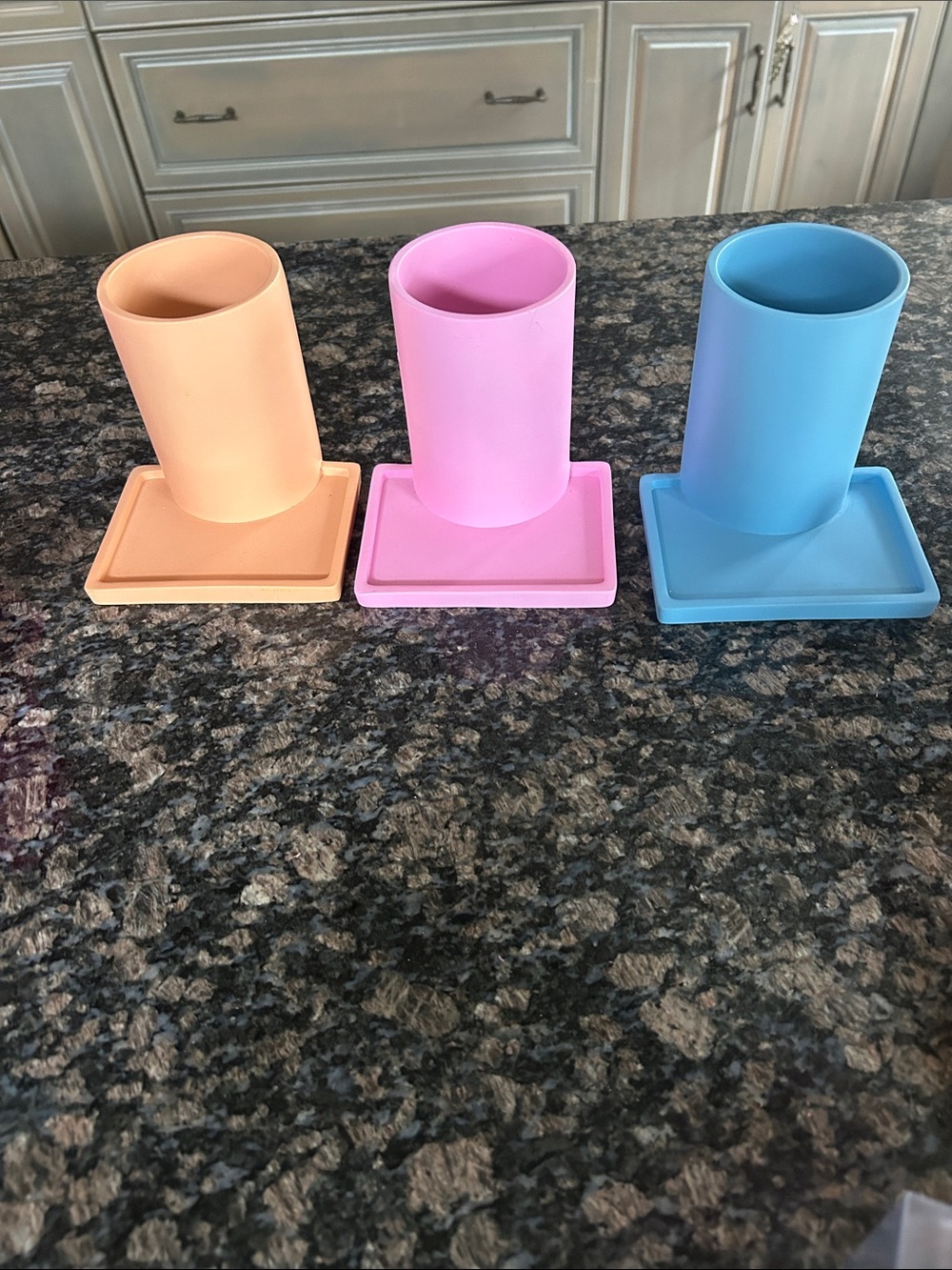 ASHLAND 5 " PEN CUPVW TRAY NWT (CHOOSE COLOR)